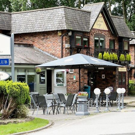 Fairways Lodge & Leisure Club Prestwich Buitenkant foto