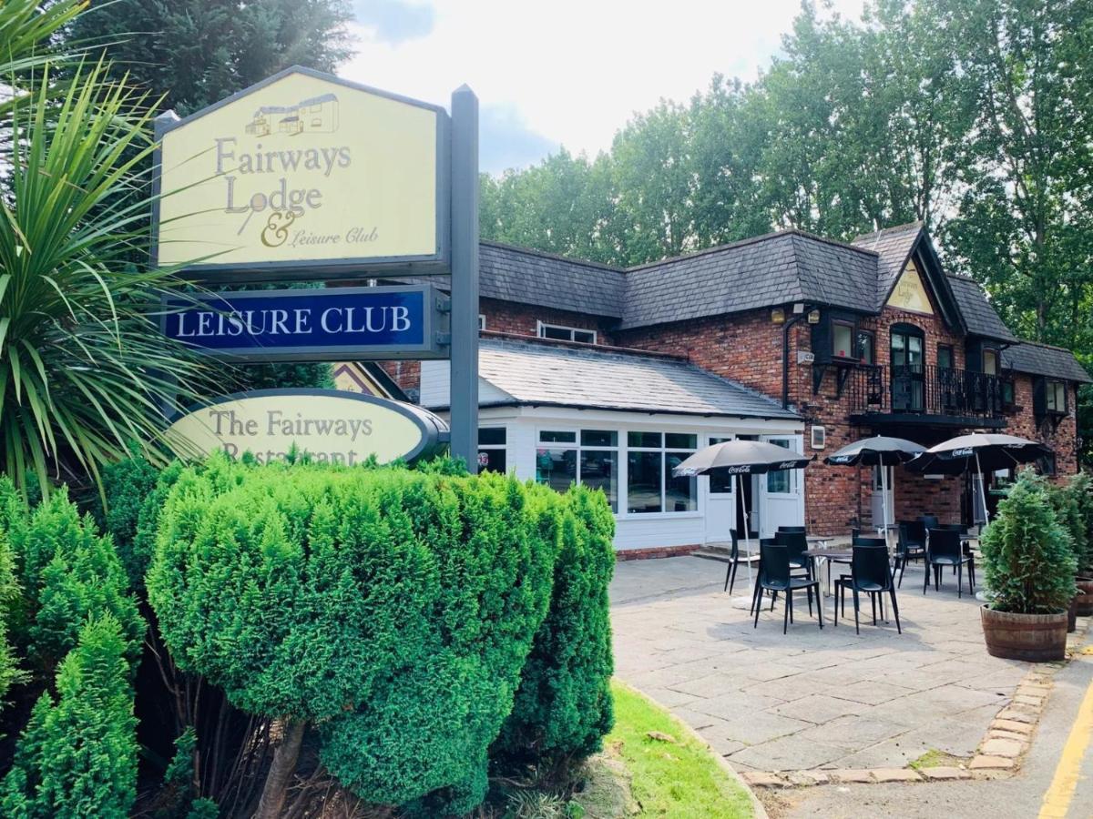 Fairways Lodge & Leisure Club Prestwich Buitenkant foto