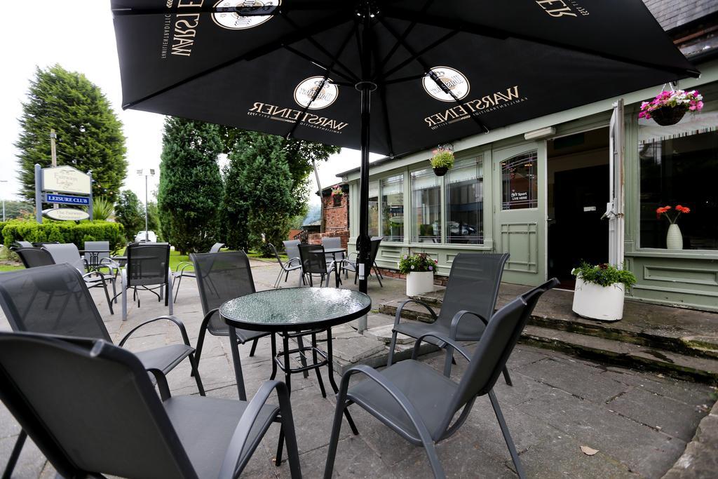 Fairways Lodge & Leisure Club Prestwich Buitenkant foto